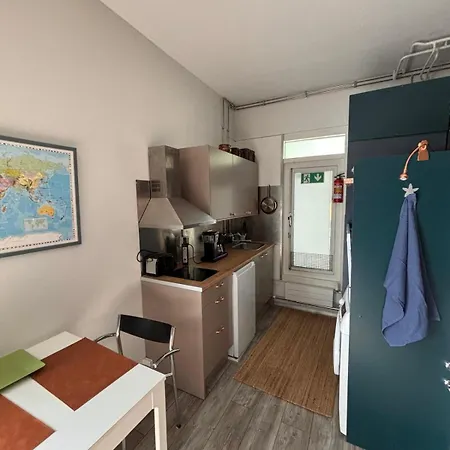 Loft Style Big For 2-4 In Pikku Huopalahti דירה *