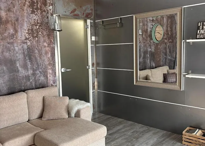 Loft Style Big For 2-4 In Pikku Huopalahti Helsinki