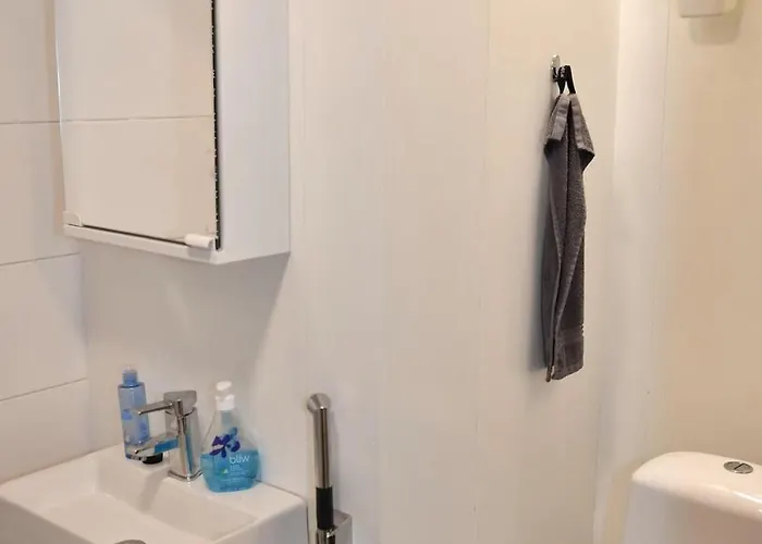 Lejlighed Loft Style Big For 2-4 In Pikku Huopalahti *