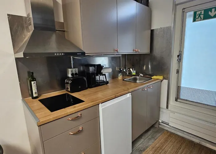 Lejlighed Loft Style Big For 2-4 In Pikku Huopalahti